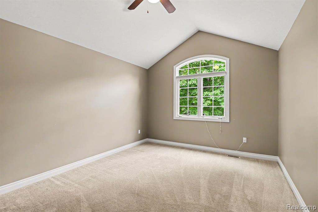10490 Deer Ridge Trail, Holly, MI 48442 — Photo 28