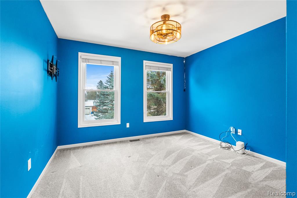 489 N Washington Street, Lake Orion, MI 48362 — Photo 27