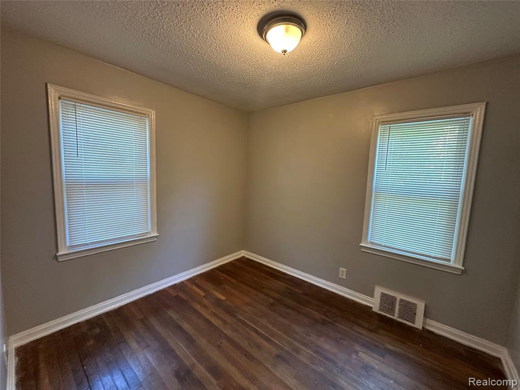 7409 Dolphin, Redford, MI 48239 — Photo 15