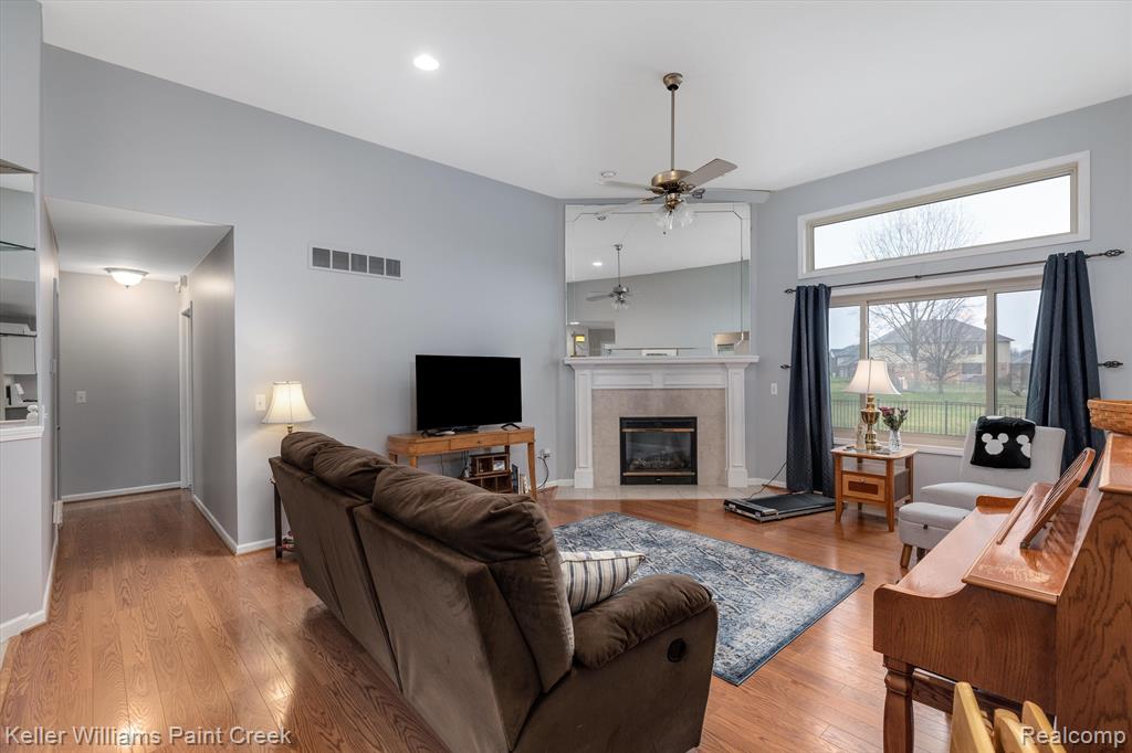 50799 MURRAY Drive, Macomb, MI 48044 — Photo 7