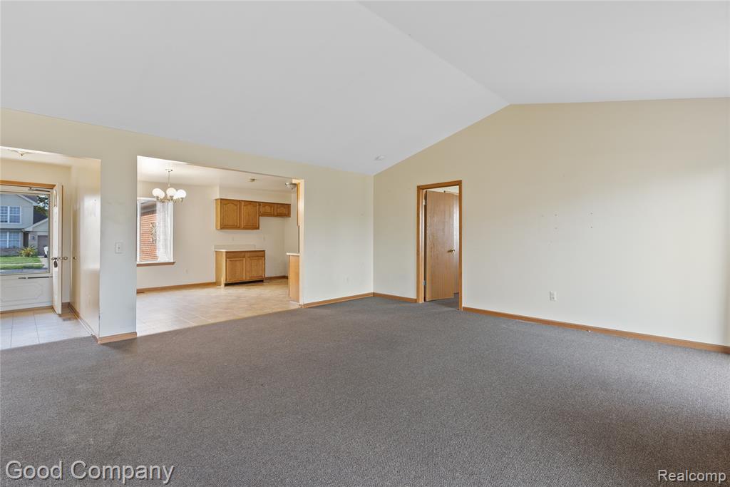 26731 Coachlight Street, Woodhaven, MI 48183 — Photo 7