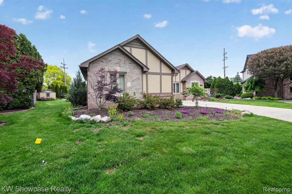 39995 Brylor Court, Clinton Twp, MI 48038 — Photo 3