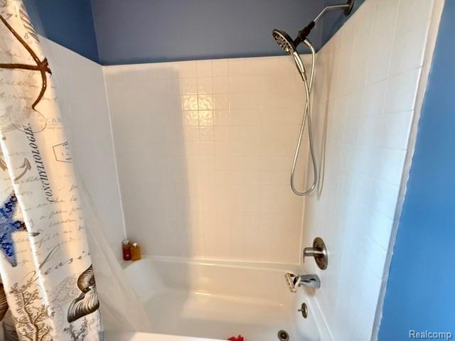 2180 Landmark Drive, Lapeer, MI 48446 — Photo 19