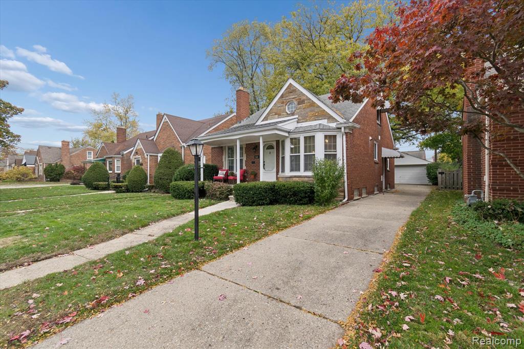 540 N York Street, Dearborn, MI 48128 — Photo 2