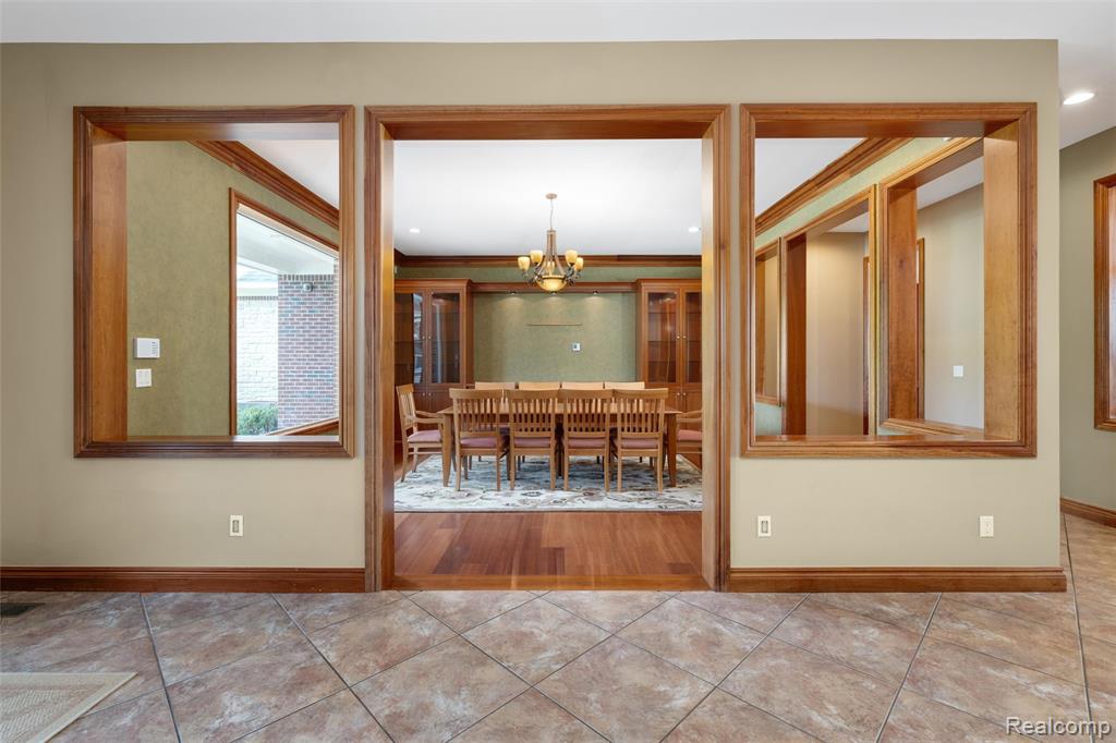 7432 Foxburg Court, Clarkston, MI 48348 — Photo 22