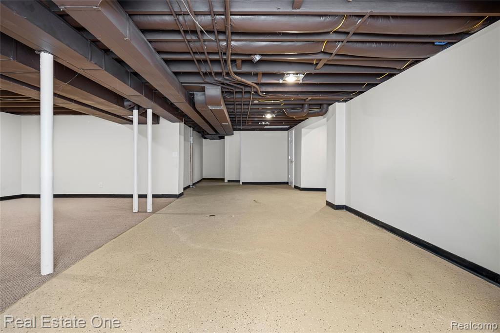 4320 Knightsbridge Lane, West Bloomfield, MI 48323 — Photo 49