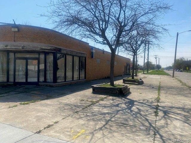 19151 KELLY Road - Photo 2