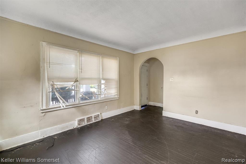 15766 Ferguson Street, Detroit, MI 48227 — Photo 5