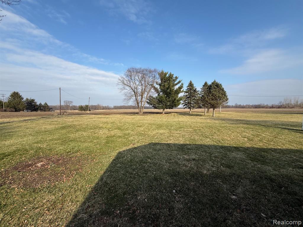 2329 Seymour Road, Swartz Creek, MI 48473 — Photo 19