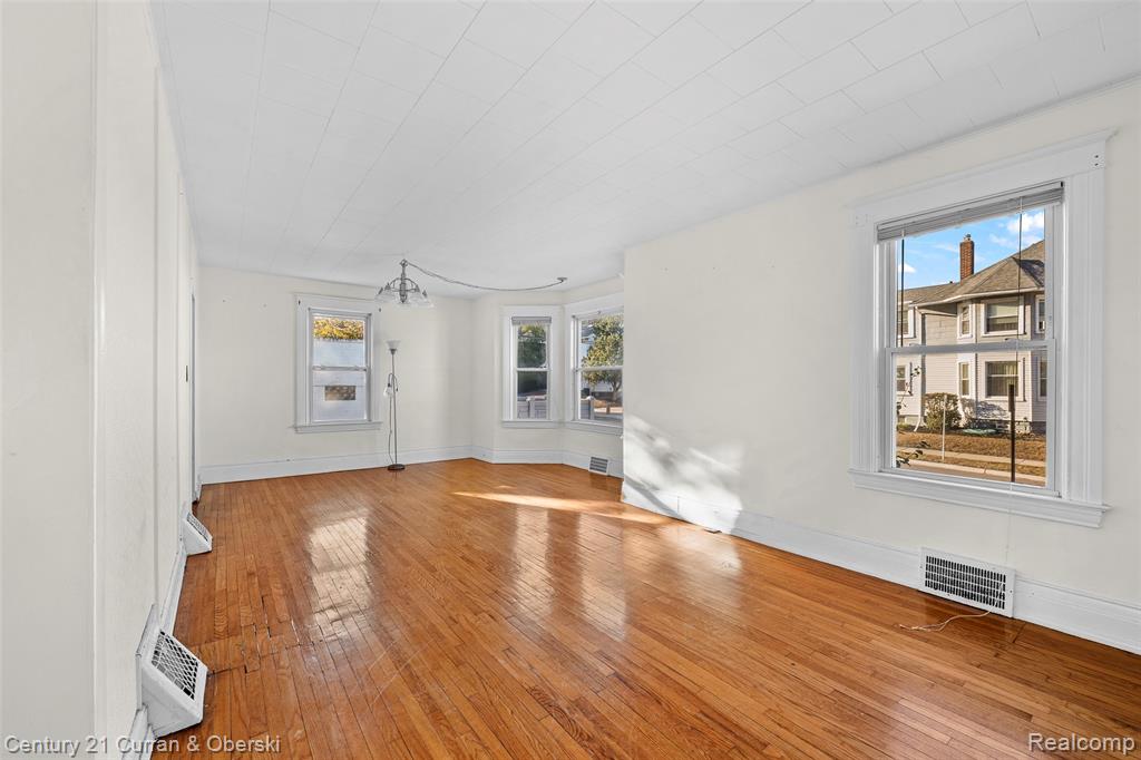 902 S Washington Avenue, Royal Oak, MI 48067 — Photo 5