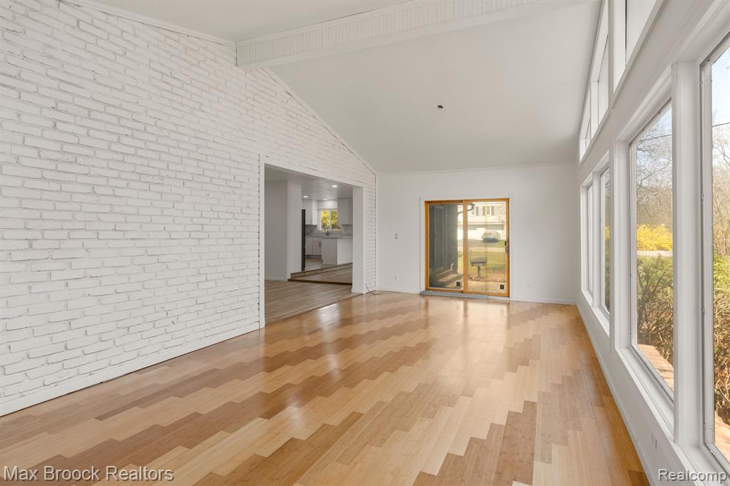 6207 NICHOLAS Drive, West Bloomfield, MI — Photo 22