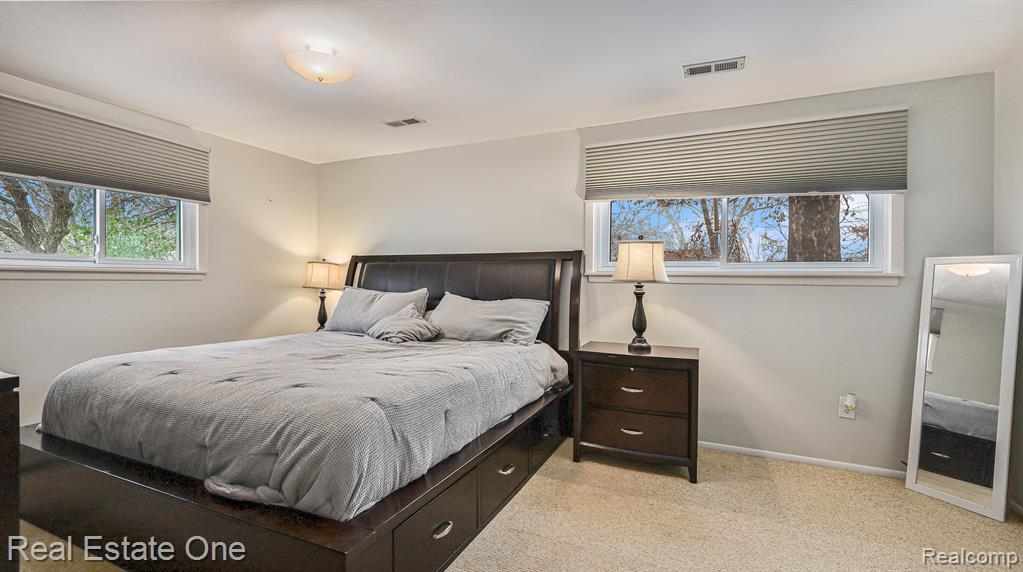 4243 FROSTWOOD Court, Troy, MI 48098 — Photo 15
