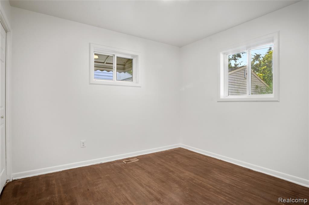 1369 Candlewood Lane, Ypsilanti, MI 48198 — Photo 14