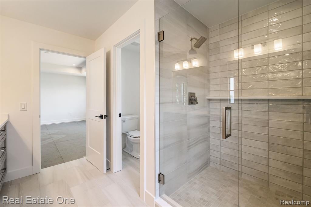 1517 KESSLER Avenue, Keego Harbor, MI 48320 — Photo 14