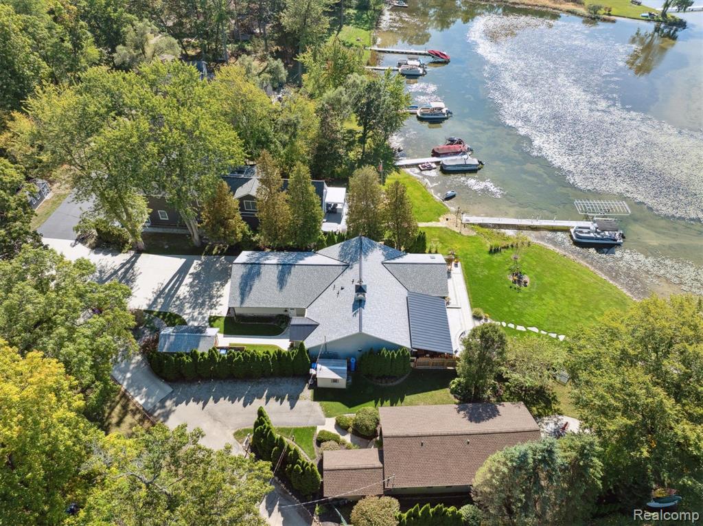 600 Black Oaks Trail, Howell, MI 48843 — Photo 59