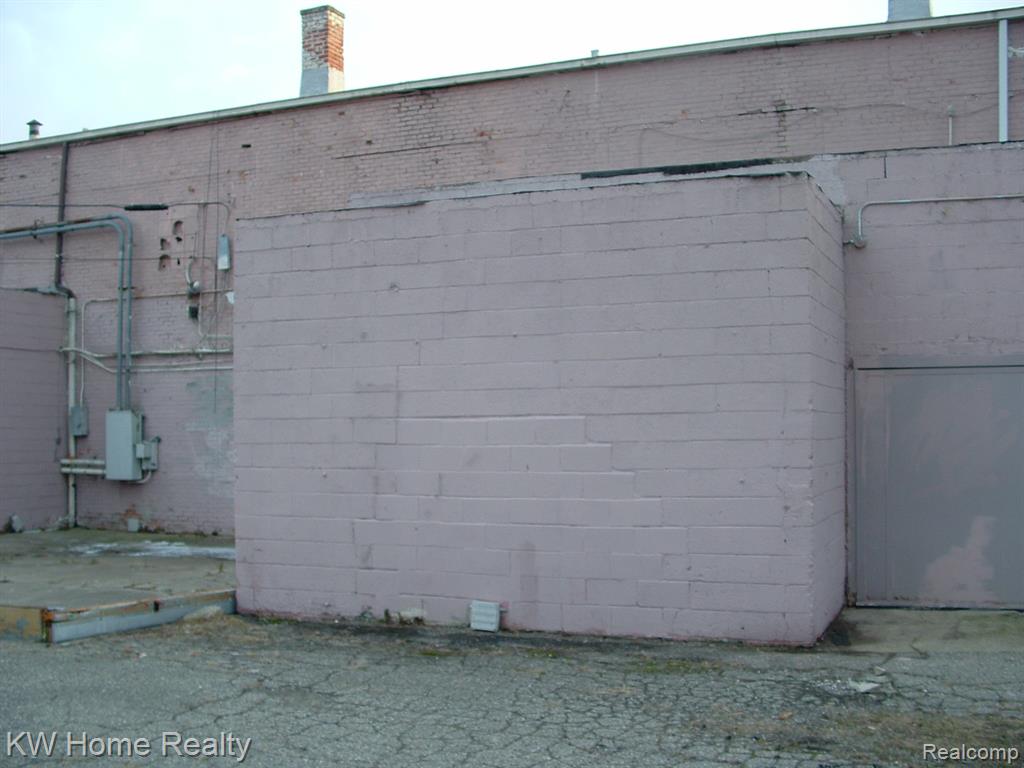 20650 Fenkell Avenue, Detroit, MI 48223 — Photo 22