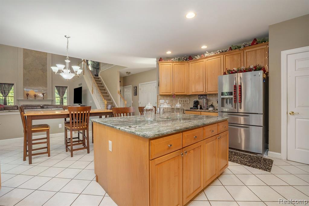 5479 Woodcreek Court, Clarkston, MI 48348 — Photo 13