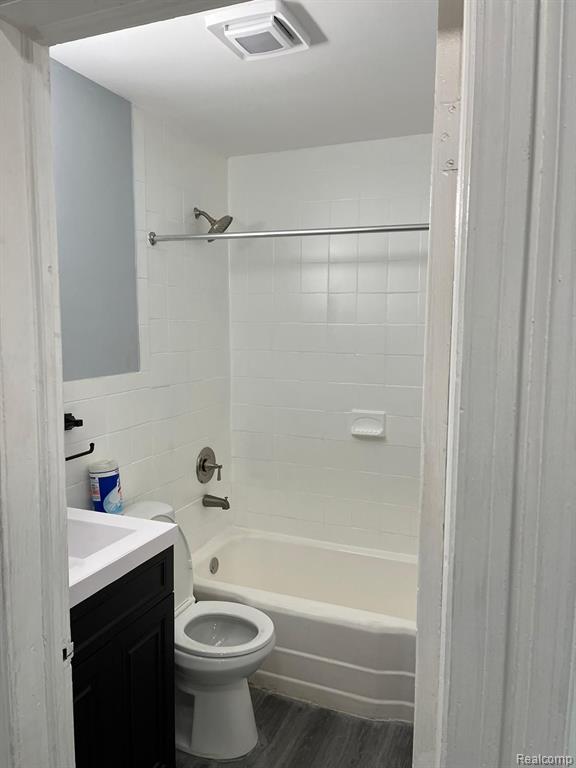 7535 STANDARD, Center Line, MI 48015 — Photo 19