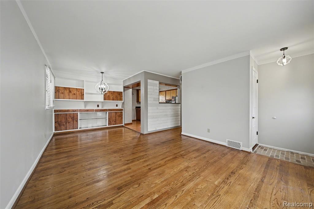 8031 Pardee Road, Taylor, MI 48180 — Photo 5
