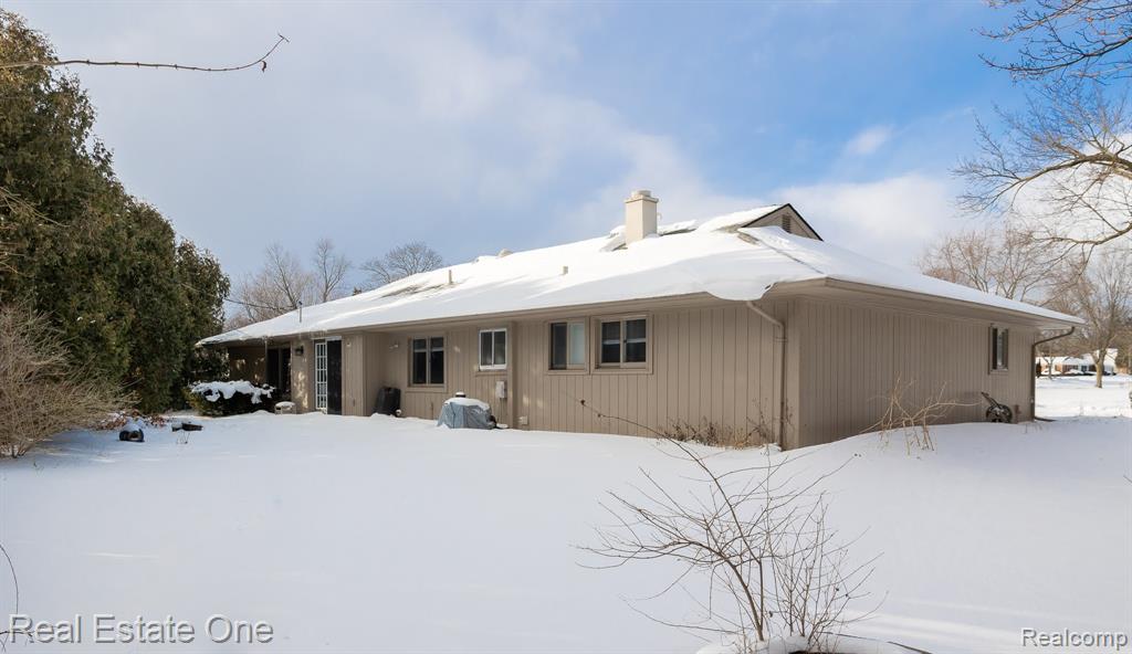 6407 Buxton Court, West Bloomfield, MI — Photo 43