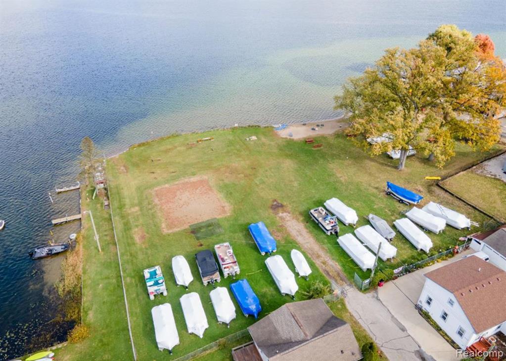 2900 Hensman Street, Keego Harbor, MI 48320 — Photo 28
