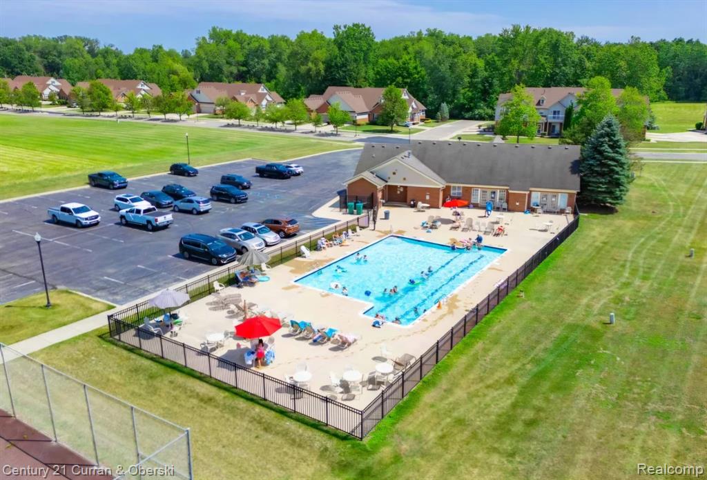 23537 Crescent Ridge Drive, New Boston, MI 48164 — Photo 27