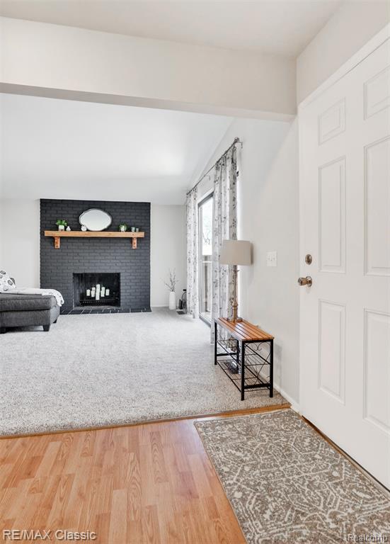 9 Willow Way, Waterford, MI 48328 — Photo 12