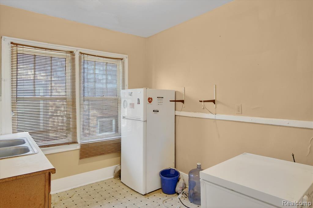 13551 Santa Rosa Drive, Detroit, MI 48238 — Photo 22