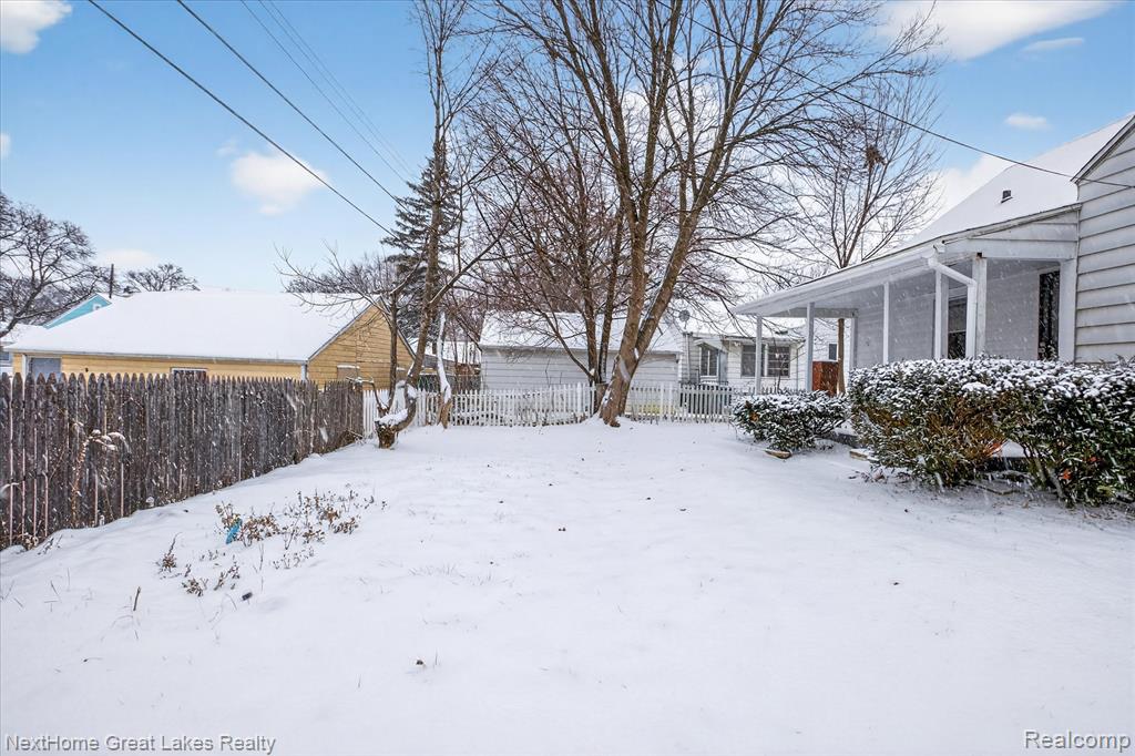 812 Barney Avenue, Flint, MI 48503 — Photo 25