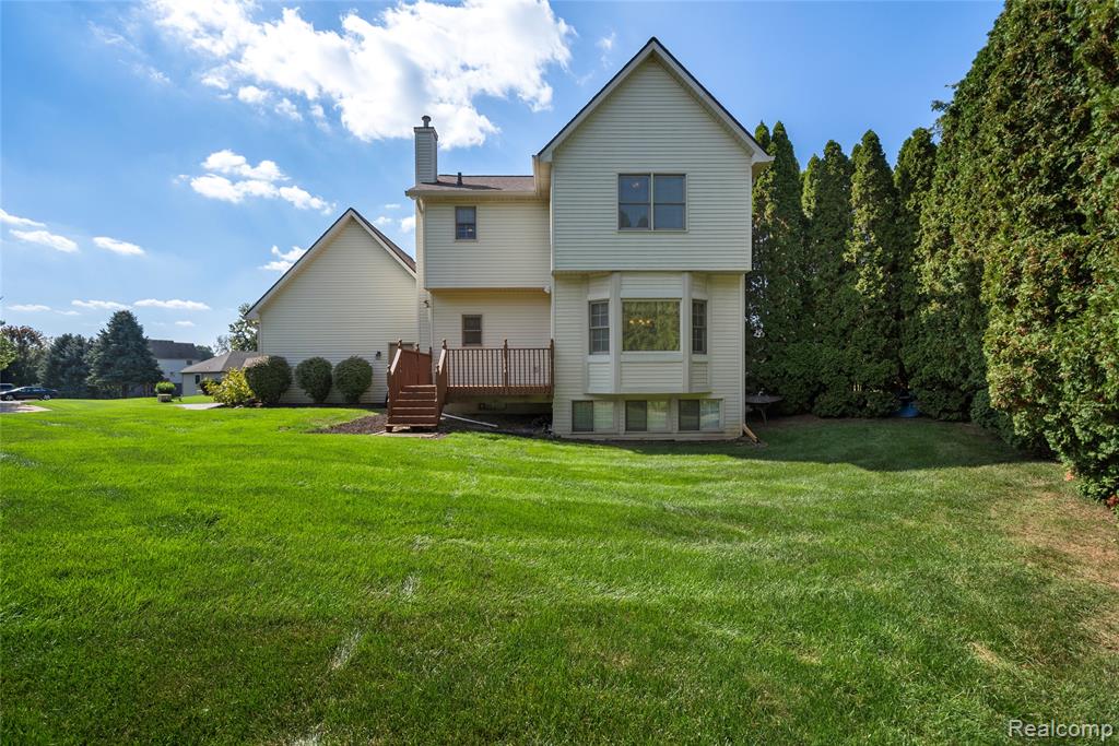 9339 Summercress Drive, Brighton, MI 48116 — Photo 35