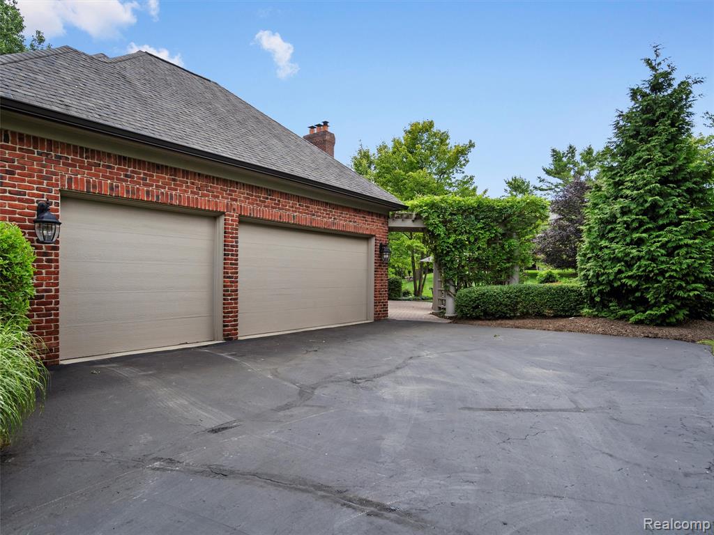 4732 Goodison Place Drive, Rochester, MI 48306 — Photo 40