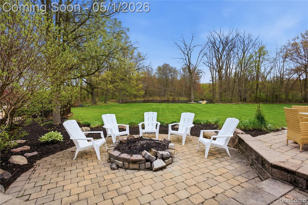 7527 Koby Court, White Lake, MI 48383 — Photo 34
