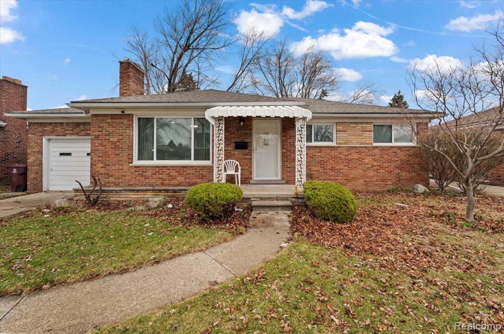 8457 Menge, Center Line, MI 48015 — Photo 4