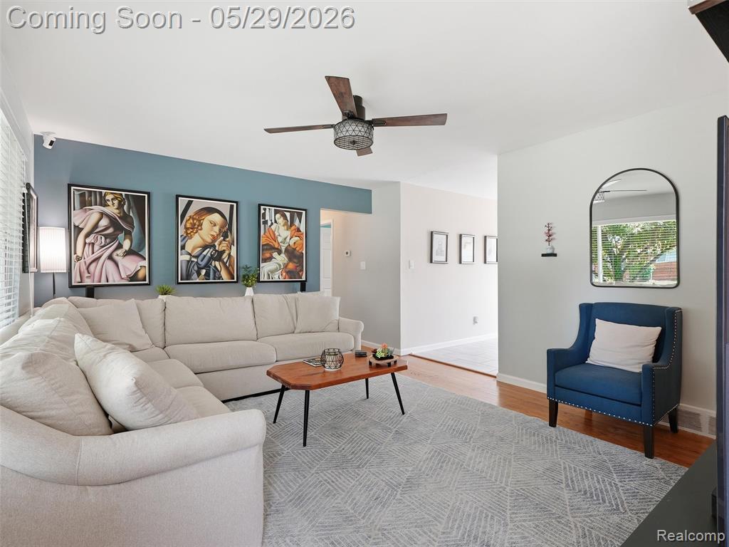 30728 Whittier Avenue, Madison Heights, MI 48071 — Photo 5