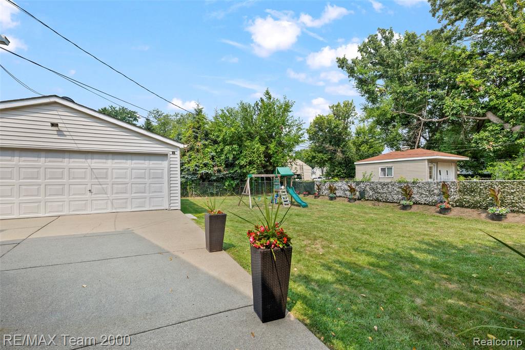 7841 Mead Street, Dearborn, MI 48126 — Photo 6