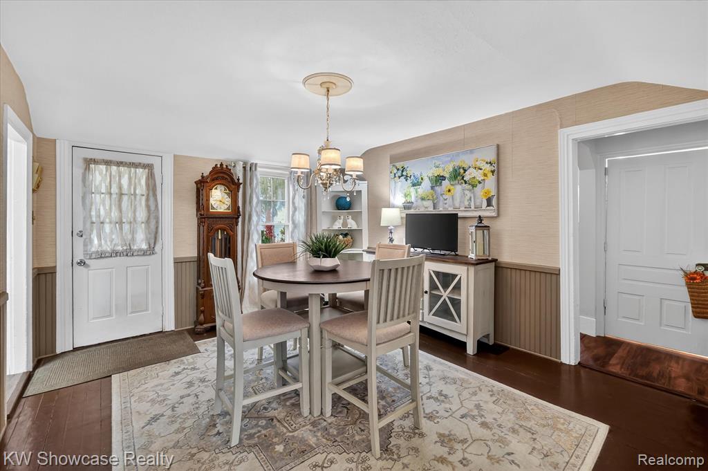 323 Franklin Street, Milford, MI 48381 — Photo 16