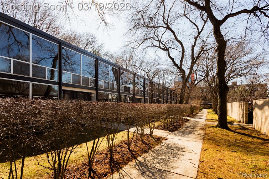 1346 Nicolet Place, Detroit, MI 48207 — Photo 33