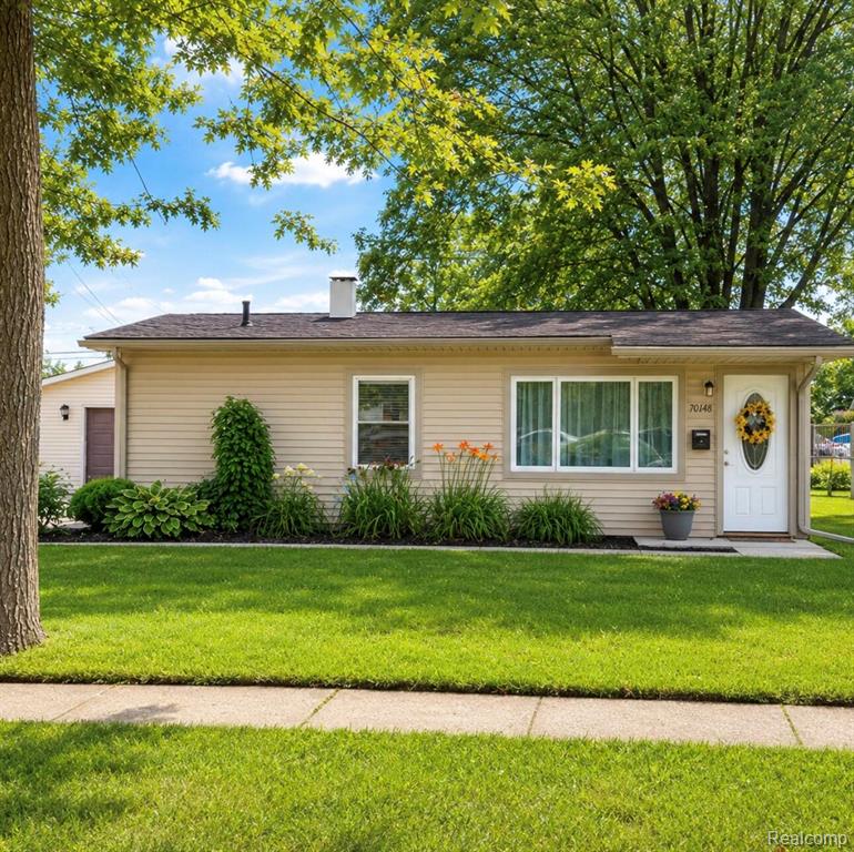 70148 Karen Street, Richmond, MI 48062