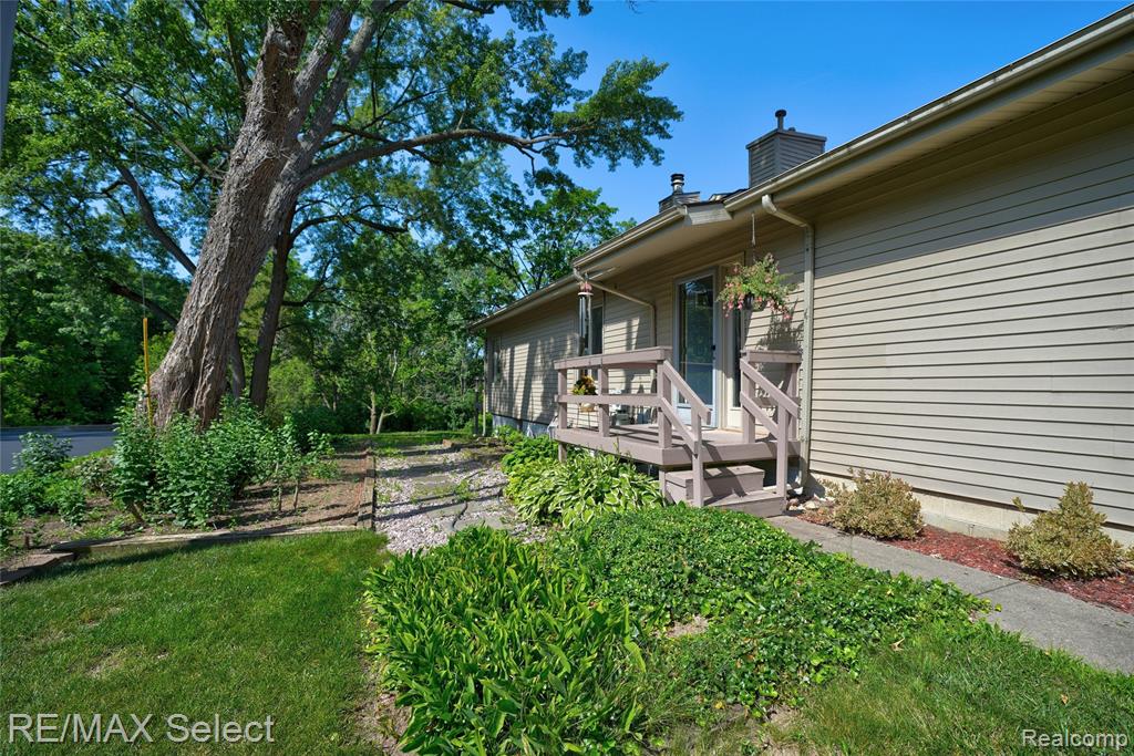 6605 Flushing Road, Flushing, MI 48433 — Photo 3