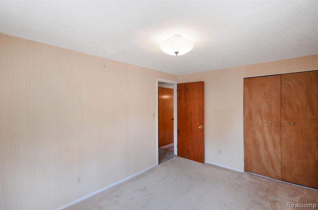 40509 Irval Drive, Sterling Heights, MI 48313 — Photo 19