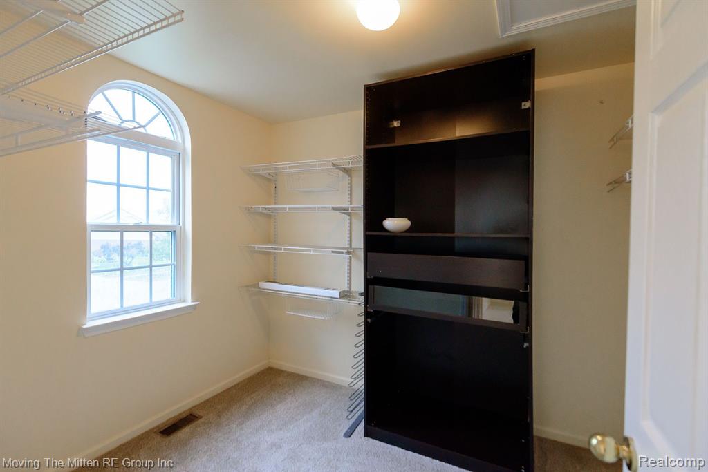 9084 W WALDEN Drive, Van Buren, MI 48111 — Photo 29
