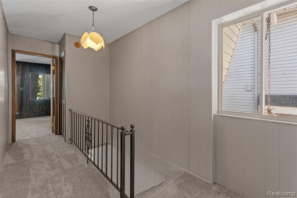 391 SHADY OAKS Street, Lake Orion, MI 48362 — Photo 33