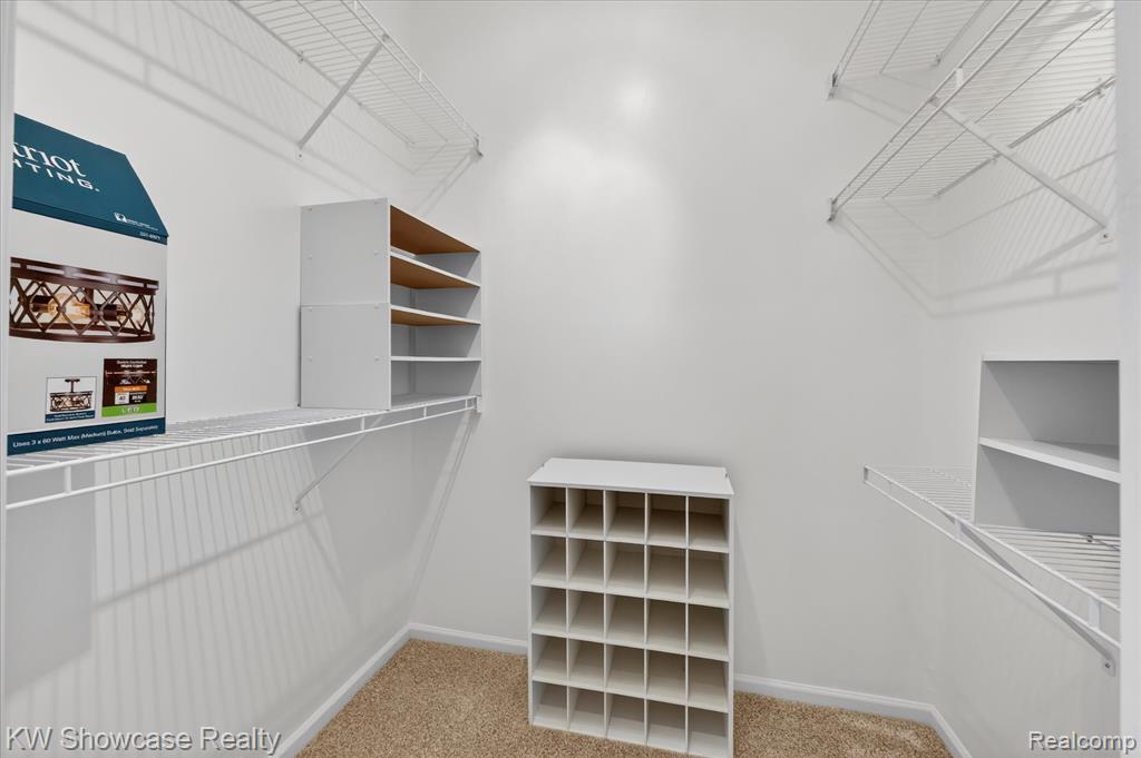 707 Pointe Court, Milford, MI 48381 — Photo 16