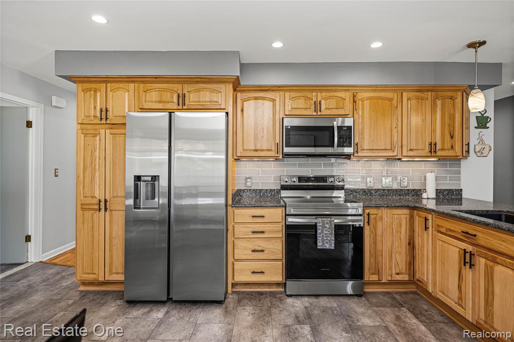 1825 Luneta, Commerce Twp, MI 48382 — Photo 8