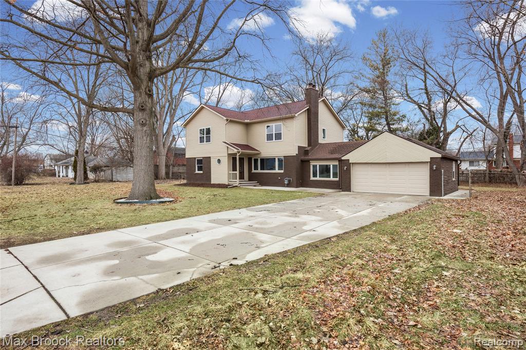 17348 Hilton Street, Southfield, MI, 48075