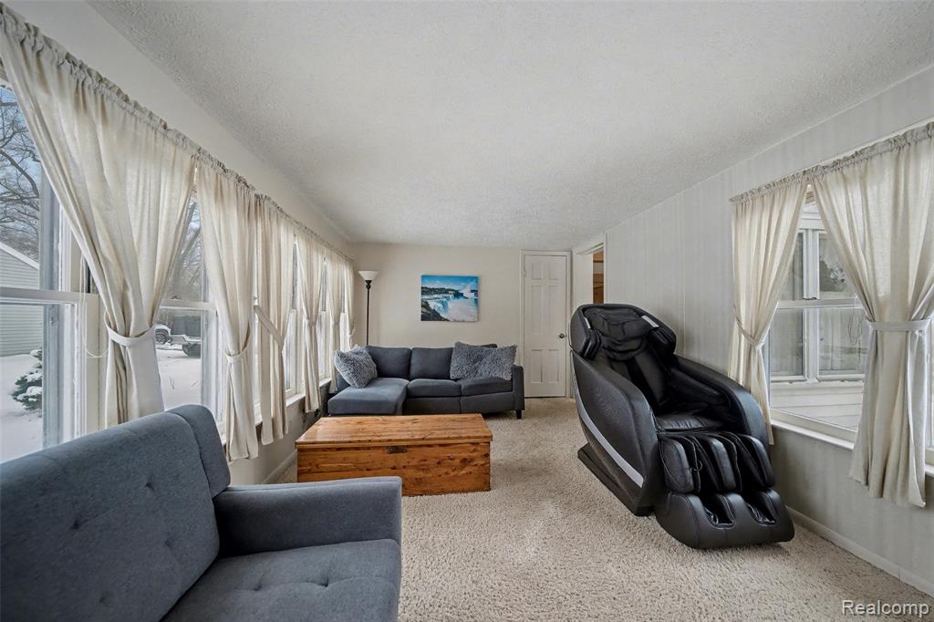 11849 Four Lakes Drive, South Lyon, MI 48178 — Photo 15