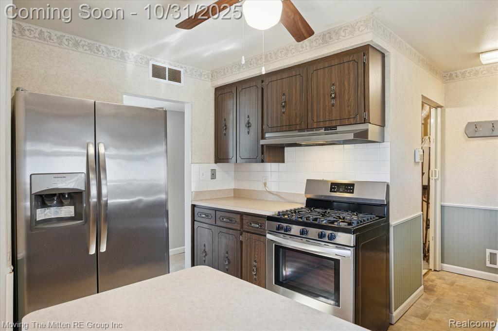 4943 Pardee Avenue N, Dearborn Heights, MI 48125 — Photo 10