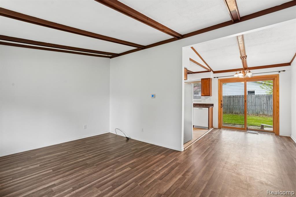 717 Murphy Court, Linden, MI 48451 — Photo 6