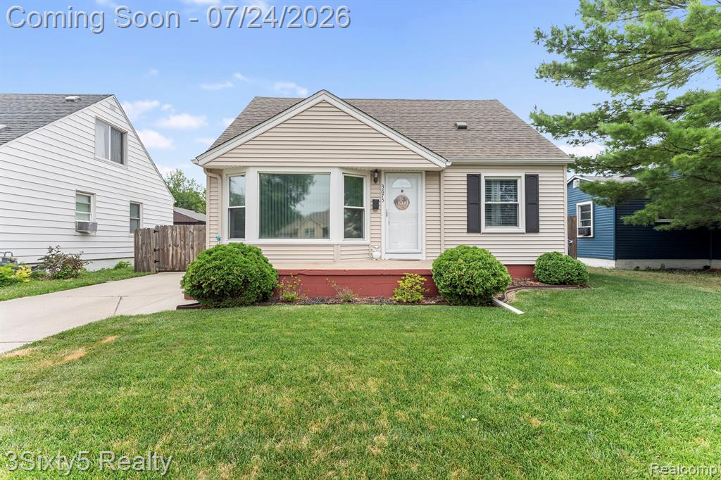 3675 17th Street, Wyandotte, MI 48192