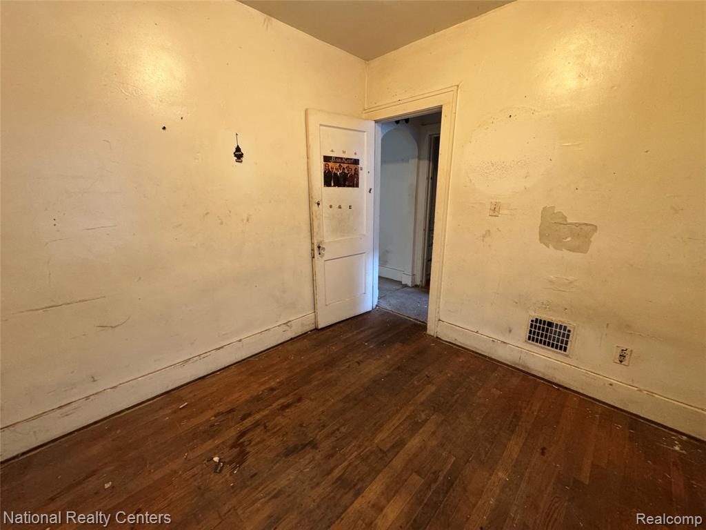 8127 E Hildale Street, Detroit, MI 48234 — Photo 6